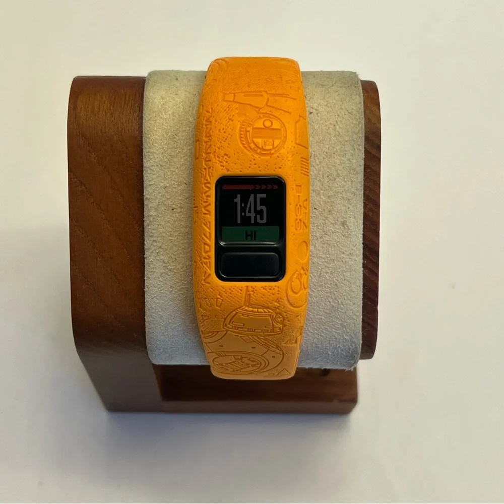Garmin‎ Vivofit Jr.2 (wall-e theme, new batteries, kids smart watch)